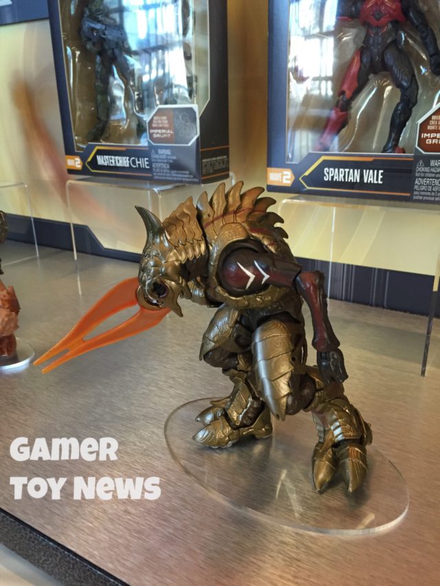 Side View of Halo 5 Arbiter Figure Mattel Toy Fair 2017