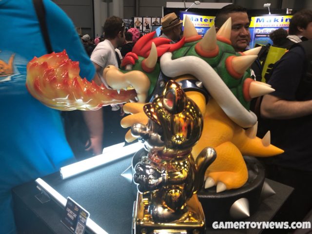 F4F Bowser Statue Size Comparison with Lucky Cat Mario NYCC 2017