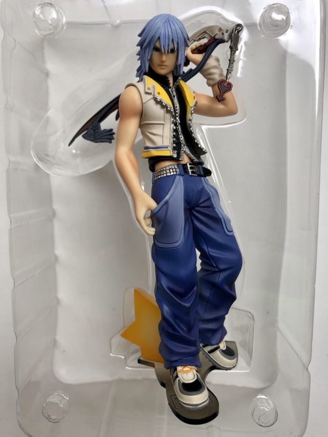 Riku Kingdom Hearts II Static Arts Statue Packaged