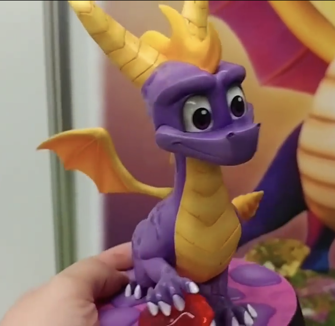 spyro statue first 4 figures