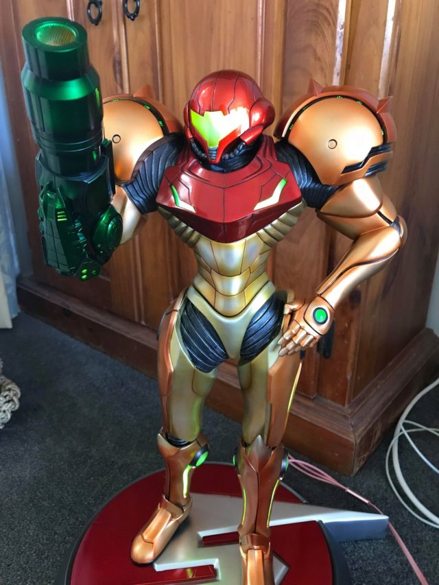 First4Figures Varia Suit Samus Statue In-Hand Photos