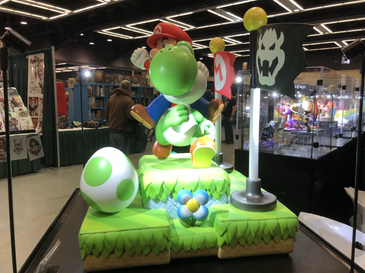 mario and yoshi statue