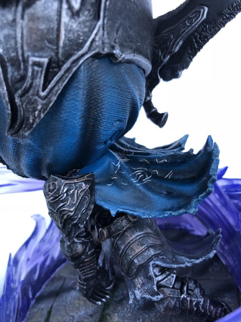 artorias and sif statue